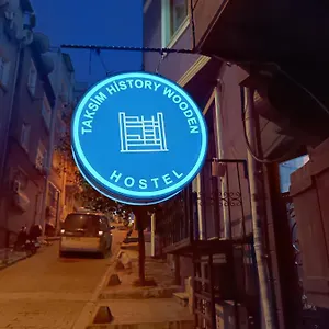 Хостел Taksim History Wooden