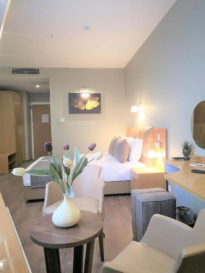 Grand Park Hotel Istanbul City Center Bed And Breakfast