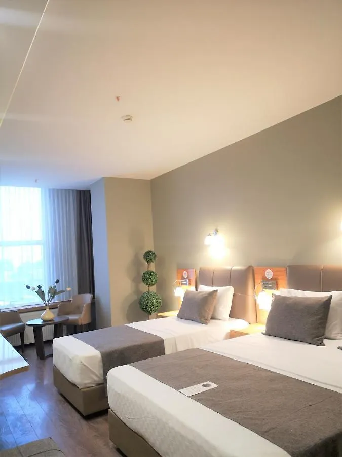 Grand Park Hotel Istanbul City Center Bed And Breakfast