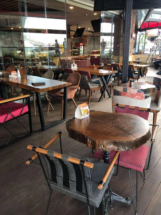 Grand Park Hotel Istanbul City Center Bed And Breakfast تركيا